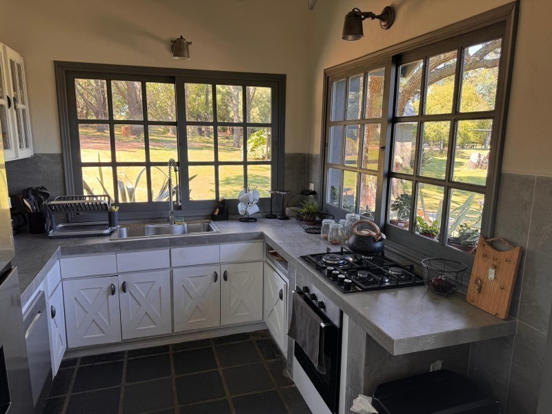 Casa de 5 dormitorios en Chackras del Este